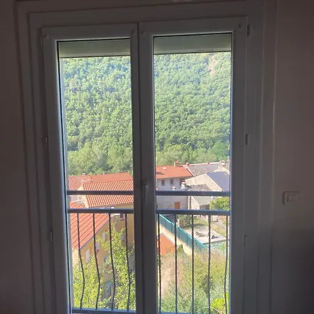 Large Family Mountain Views Olette